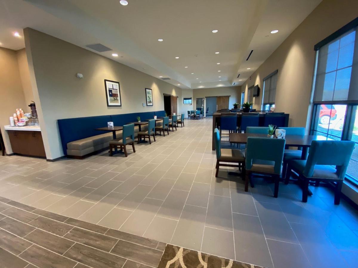 Comfort Suites Midland West Zewnętrze zdjęcie