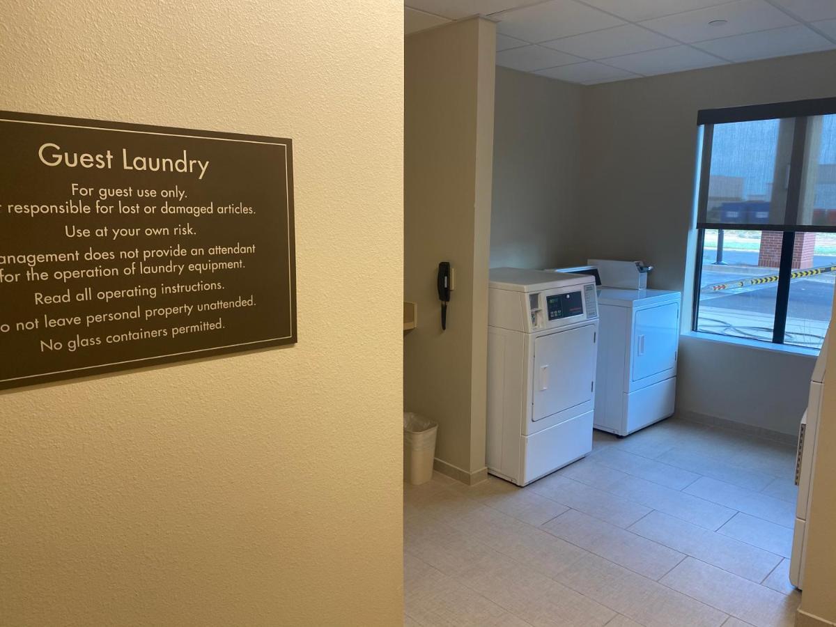 Comfort Suites Midland West Zewnętrze zdjęcie