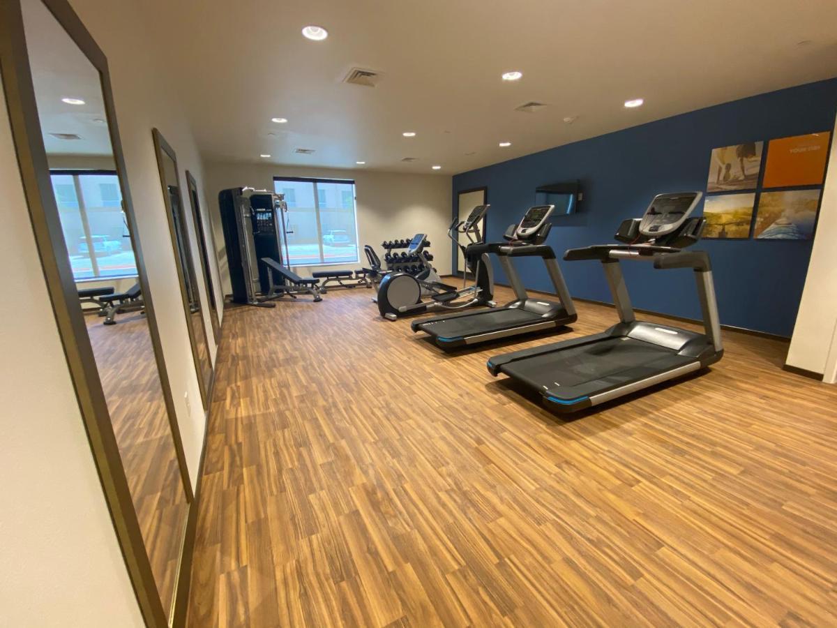 Comfort Suites Midland West Zewnętrze zdjęcie